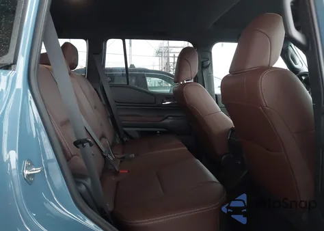 2025 Toyota Land Cruiser из США, поврежденный, VIN JTEABFAJ9SK041853